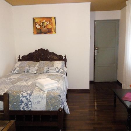 Nydia'S Trujillo City Hostel Bagian luar foto