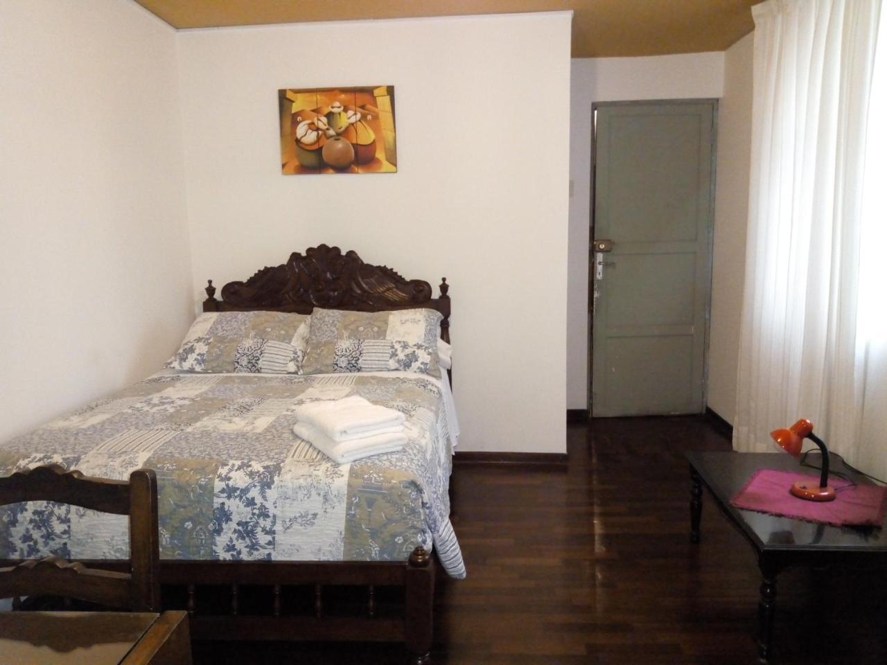 Nydia'S Trujillo City Hostel Bagian luar foto