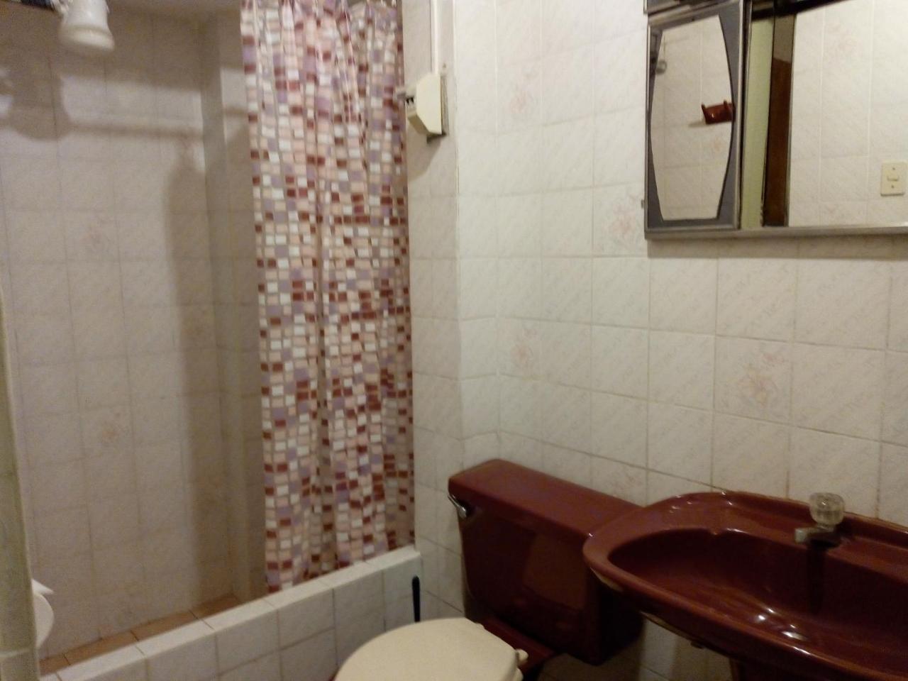 Nydia'S Trujillo City Hostel Bagian luar foto